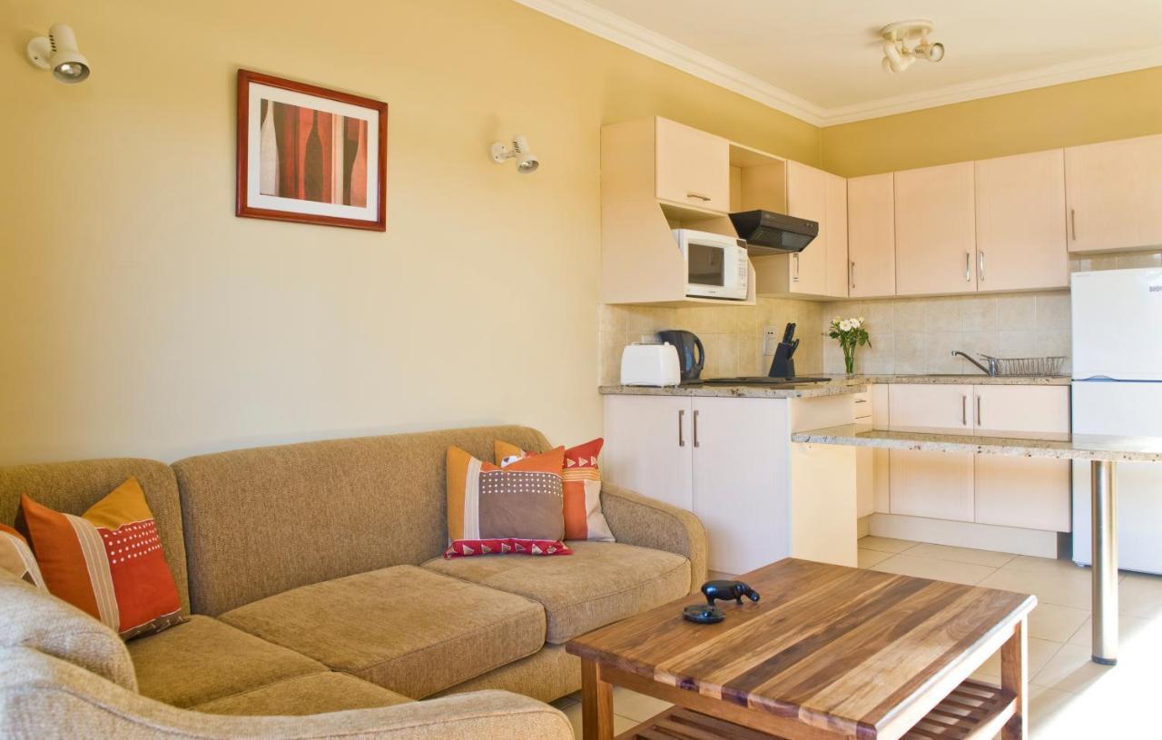 Shakespeare Court Serviced Apartments Lusaka Esterno foto