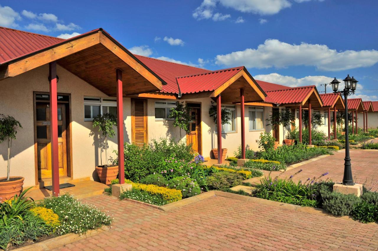 Shakespeare Court Serviced Apartments Lusaka Esterno foto