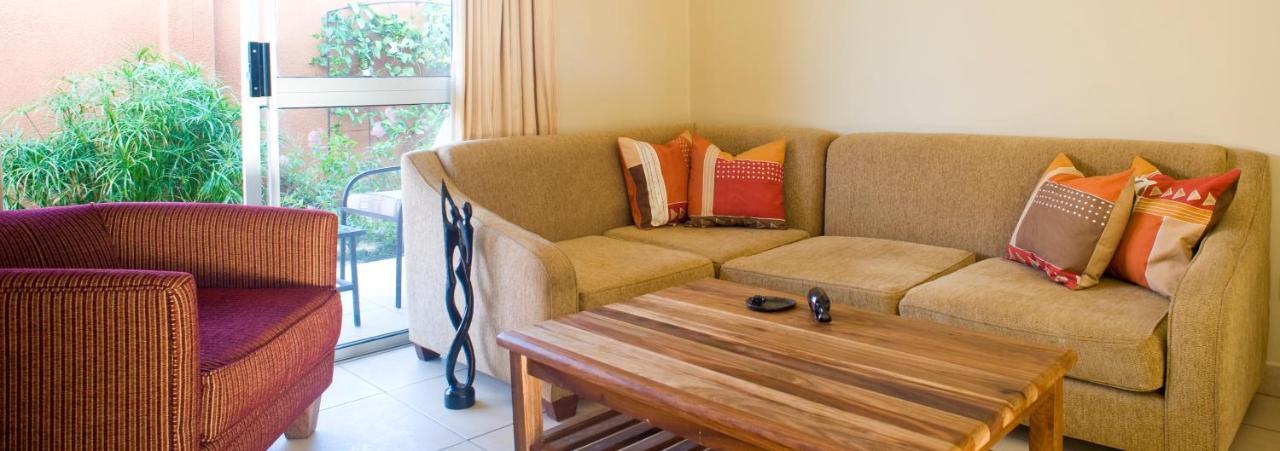 Shakespeare Court Serviced Apartments Lusaka Esterno foto